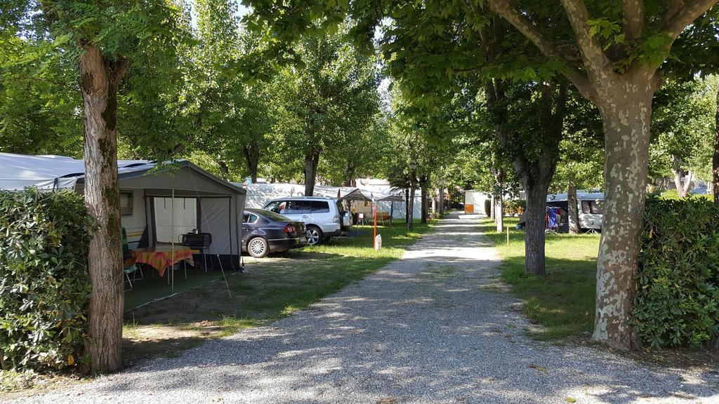 Camping Taimi Hotel Marina di Massa Exterior photo