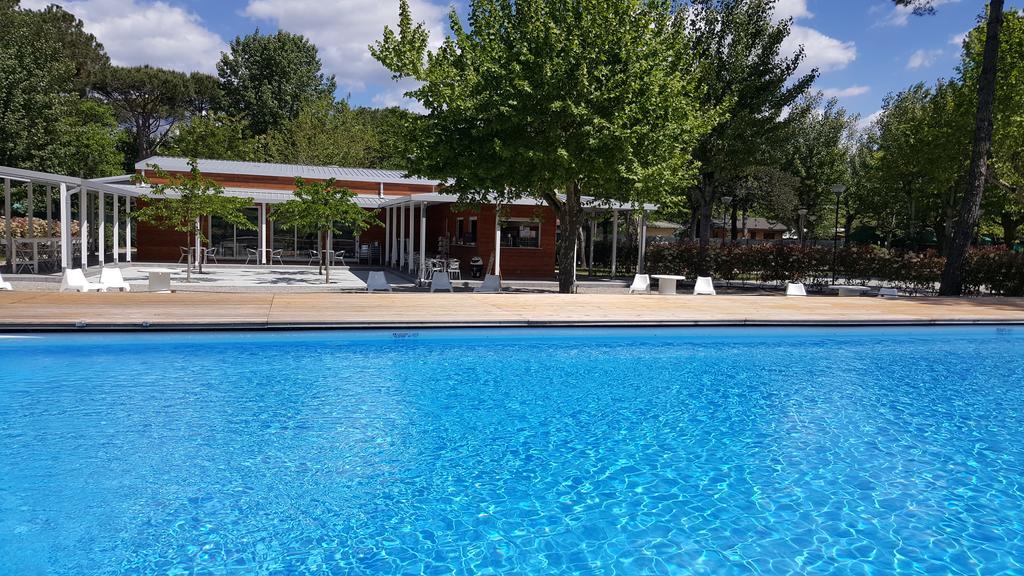 Camping Taimi Hotel Marina di Massa Exterior photo